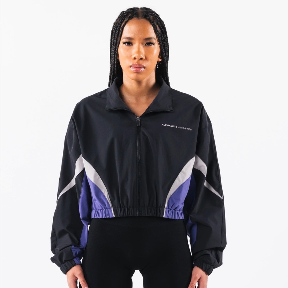 NWT ALPHALETE Women’s Retro Crop Jacket Black/Arctic Sky Size SMALL Relaxed